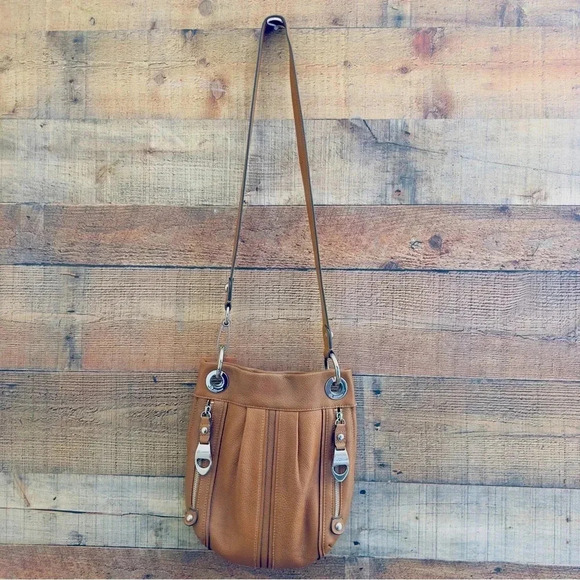 NWOT B. Makowsky Durango Genuine Leather Convertible Crossbody/Shoulder Bag - Picture 1 of 12